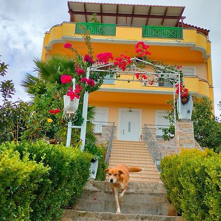 شقة House With Wonderful View ليفكاندي شالكيداس المظهر الخارجي الصورة